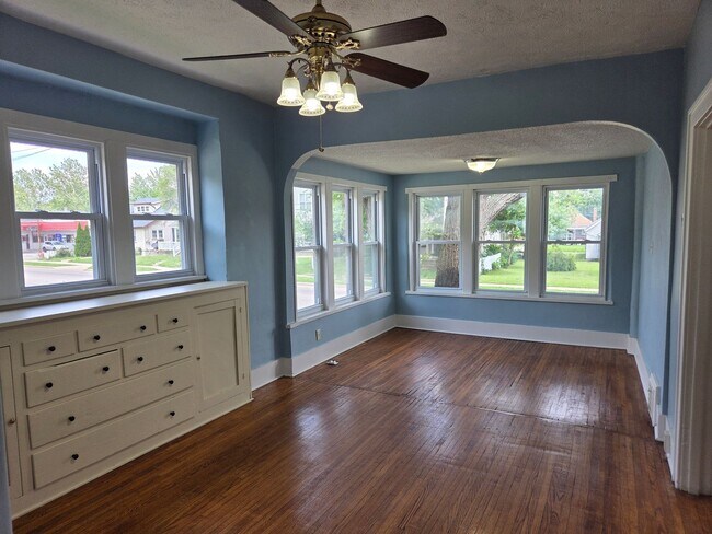 Building Photo - New Listing !!!
