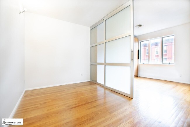Foto del edificio - 392 14th Street