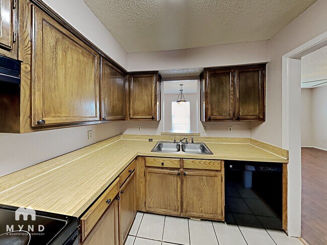 Foto del edificio - 5515 Brookview Ct