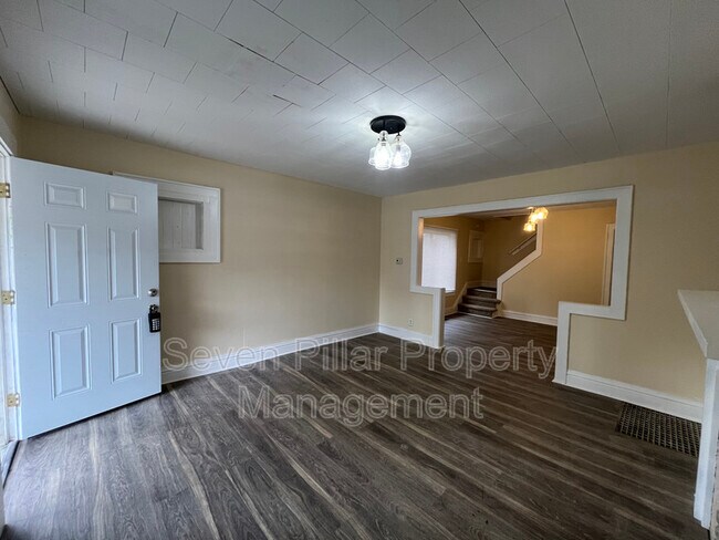 Foto del edificio - 1042 E 16th Ave