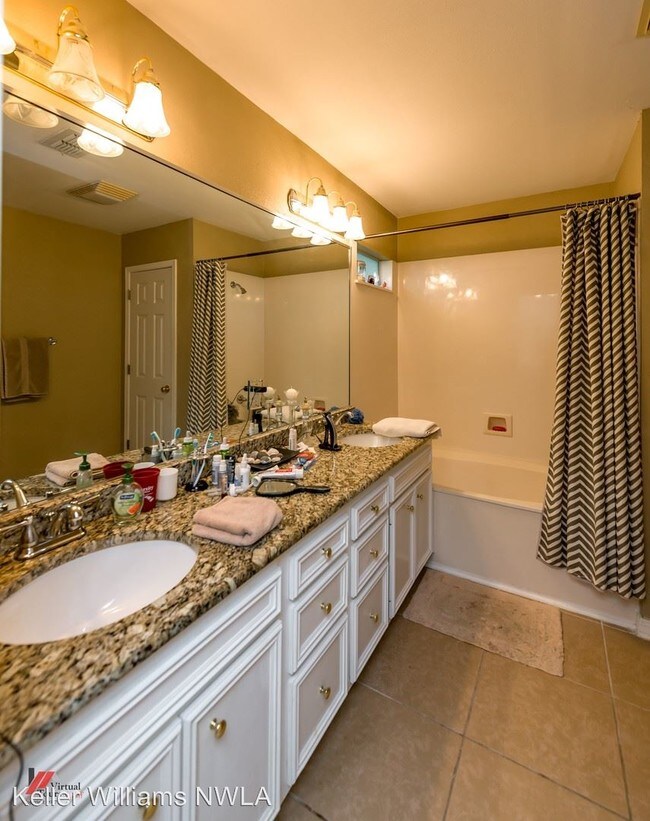Foto del edificio - 3 br, 2 bath House - 199 Kings Crossing Dr