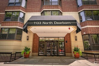 Building Photo - 1133 N Dearborn St