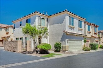 Building Photo - 684 Sumatra Pl