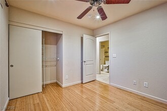 Building Photo - 5128 Fall Meadows Ave