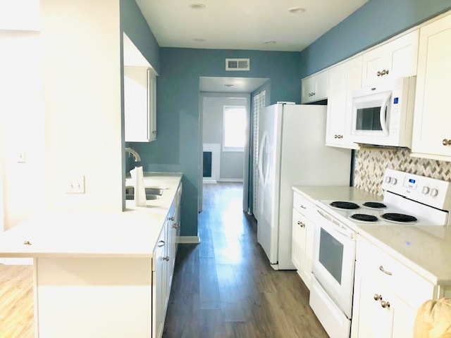 View towards office/formal dining - 614 Bay Tree Ct Apartment