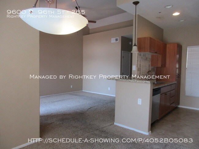 Foto del edificio - 9600 N 96th St