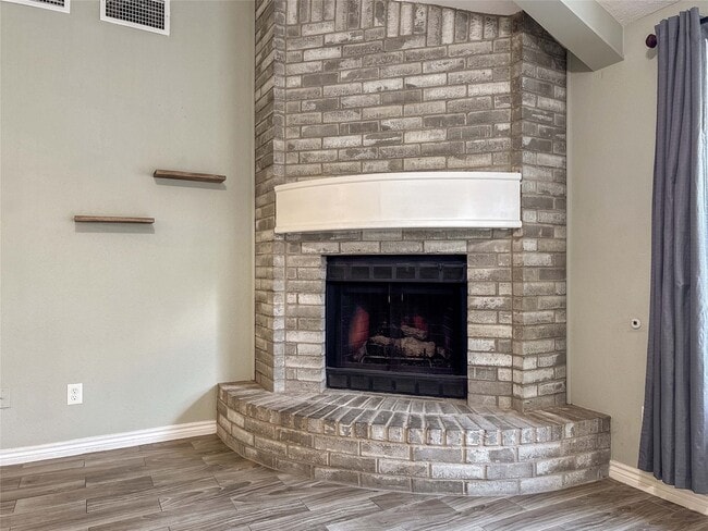 Building Photo - 2706 Orion Dr