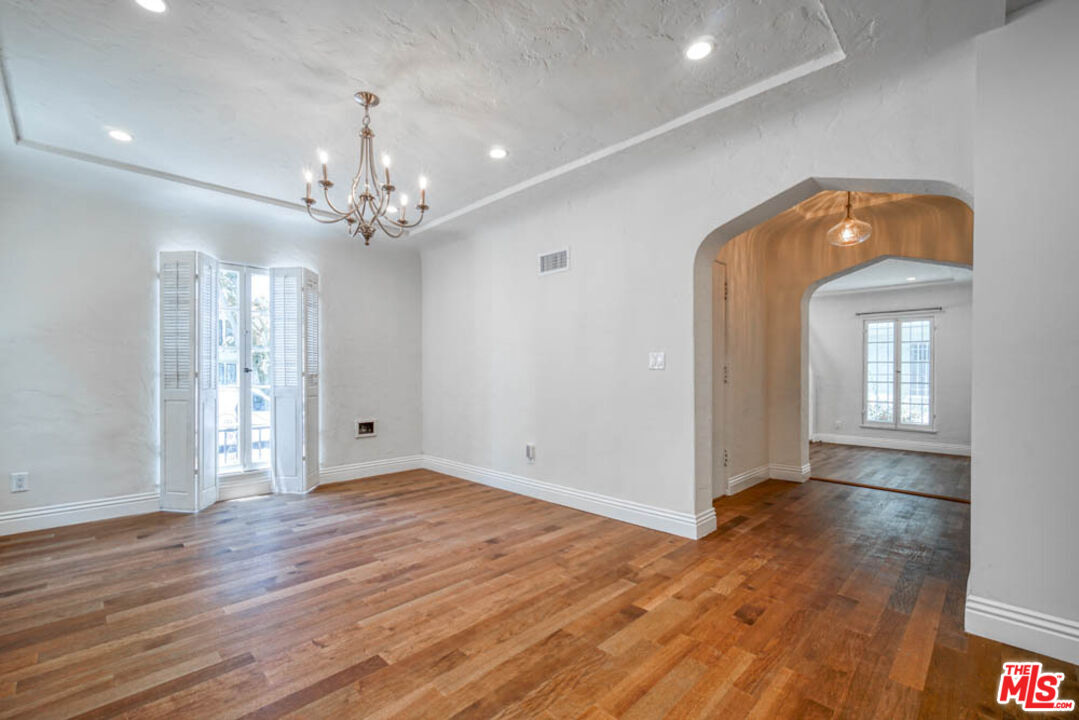 Foto principal - 6411 W 6th St