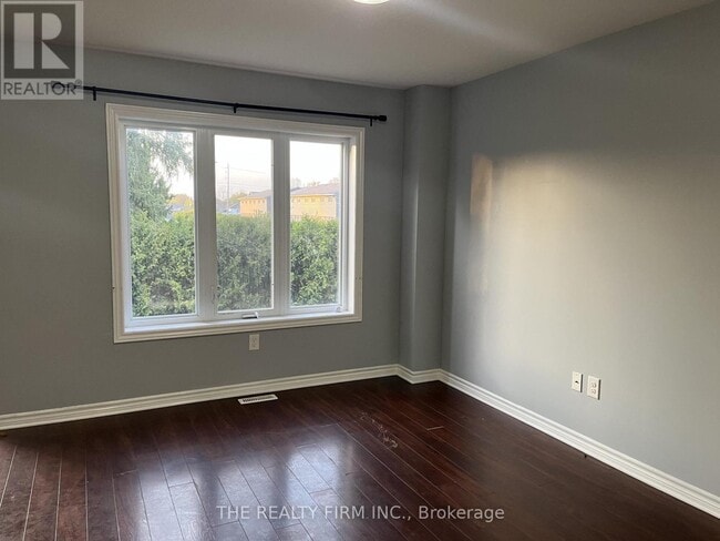 Building Photo - 1305 Michael Cir