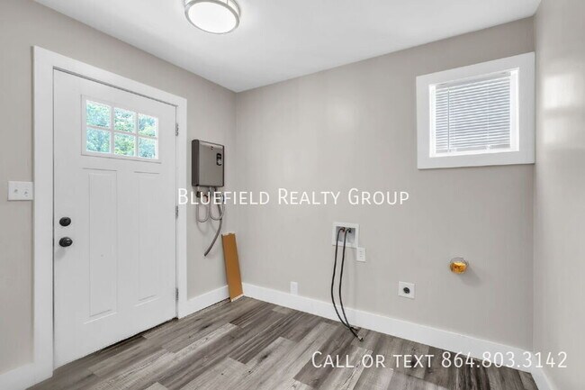 Foto del edificio - 212 E Bearden St