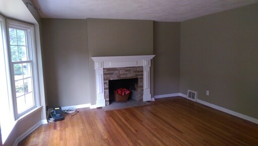 Building Photo - 7499 Farnum Ave