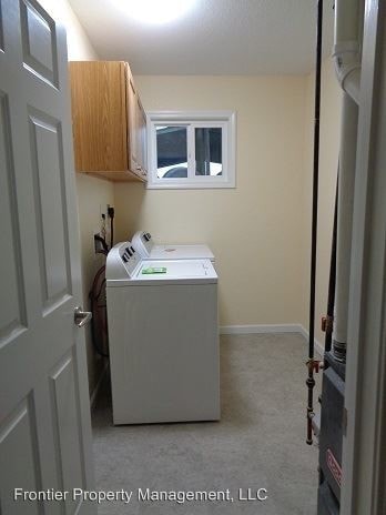 Building Photo - 4540 Daniels Dr
