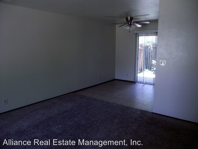 Building Photo - 1339 Magnolia