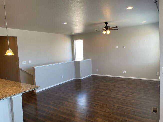 Building Photo - Single family home for rent in South shore...
