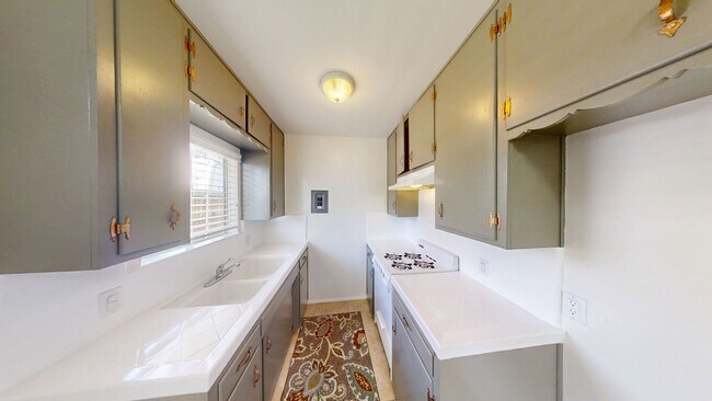 Foto del edificio - 12453 13th St