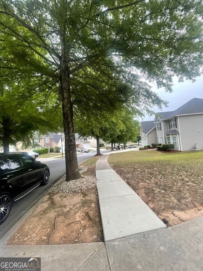 Foto del edificio - 5160 Bridle Point Pkwy
