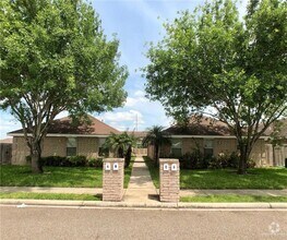 Building Photo - 3801 S Sheraton Ave