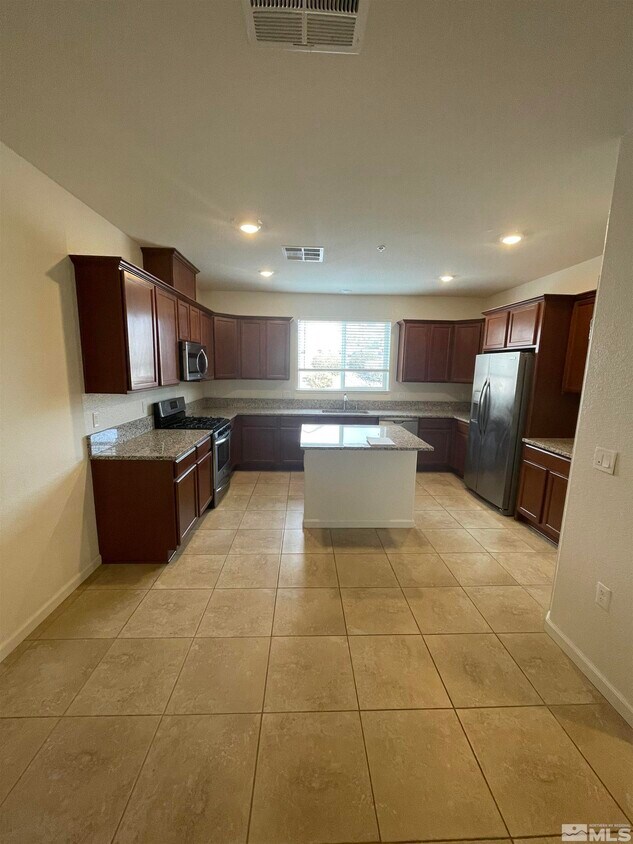 Primary Photo - 3050 Sterling Ridge Cir
