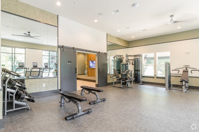 Fitness Center - Populus Westside