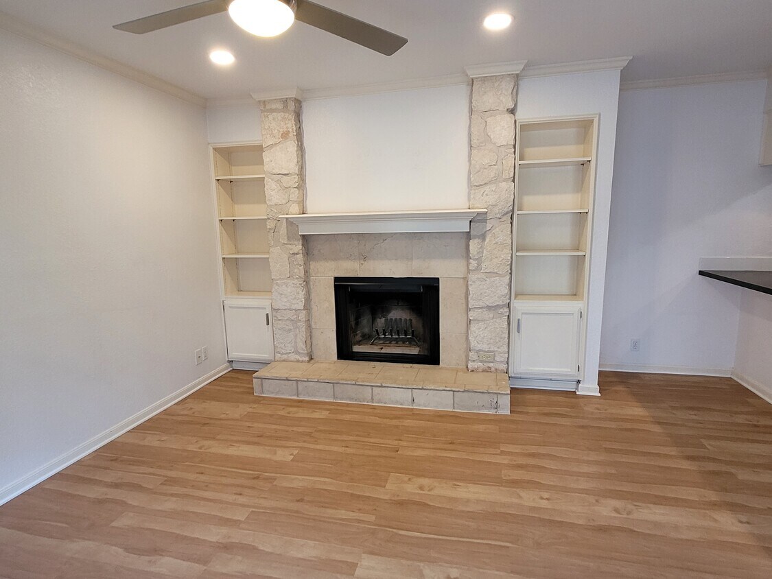 2412 Enfield Rd Unit 7, Austin, TX 78703 Condo for Rent in Austin, TX