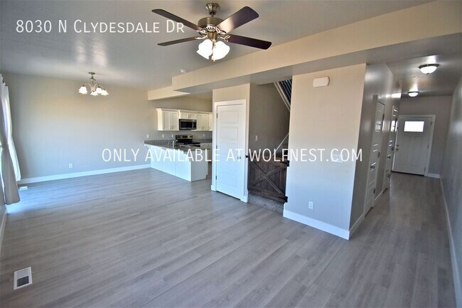 Foto del edificio - Luxurious 3 Bed Eagle Mountain Townhome!