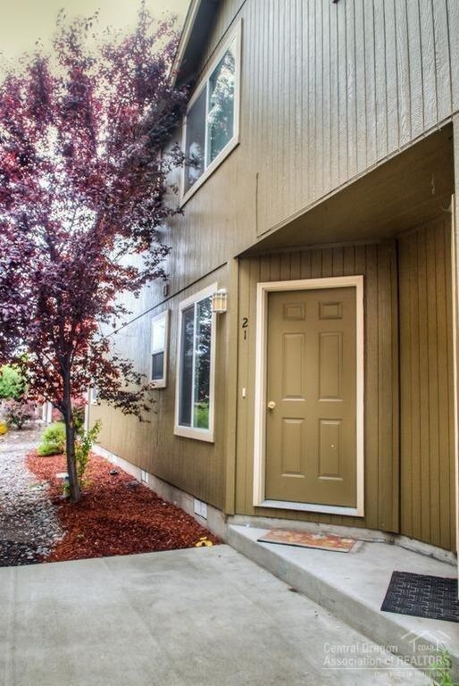 Foto del edificio - 2021 SW Canyon Dr