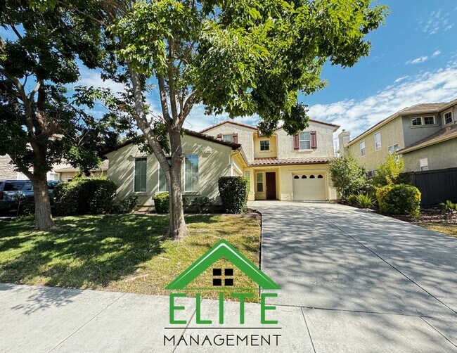 Building Photo - One of the greatest neighborhoods of Natom...
