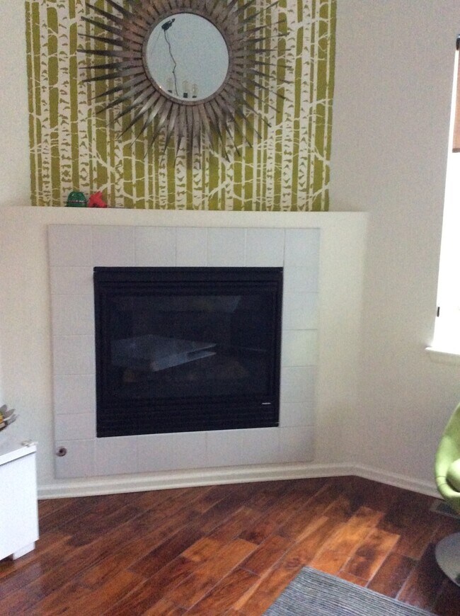 Foto del edificio - Gorgeous Updated Home in Steel Ranch!