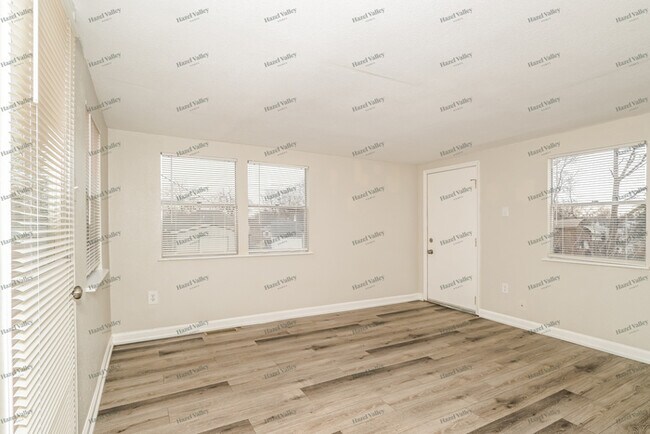 Foto del edificio - 3620 San Jose Ln