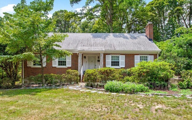Foto del edificio - 6623 Wexford Ln