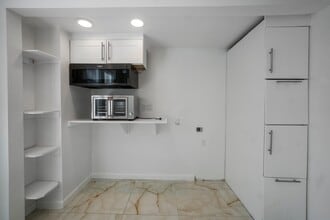 Building Photo - 3203 Golden Willow Dr