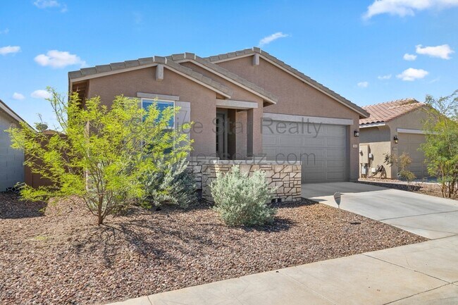 Building Photo - 5543 W Rainwater Dr