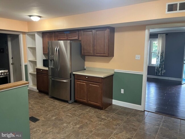Building Photo - 3506 Mullin Ln