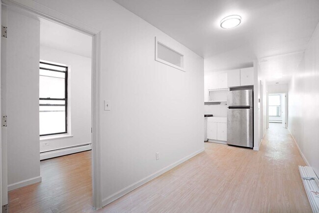 Building Photo - 1644 Madison Ave