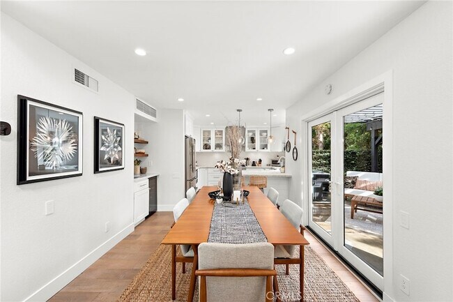 Foto del edificio - 12628 Newport Ave