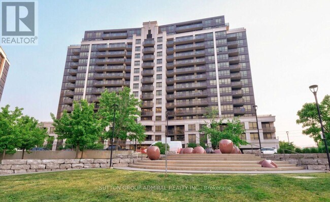 Photo du bâtiment - 1070 Sheppard Ave W