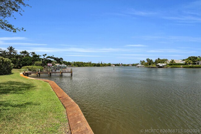 Foto del edificio - 475 Tequesta Dr