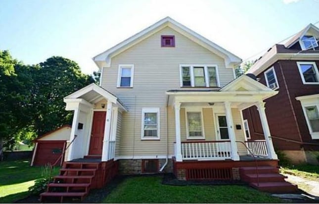 Building Photo - 4 Carroll Pl