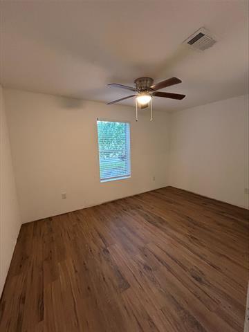 Foto del edificio - 318 E Shepherd St