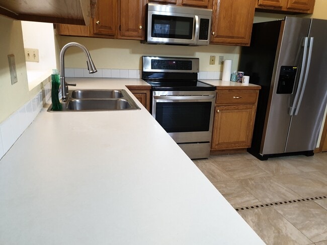 Foto del edificio - 2811 Winterbrook Cir