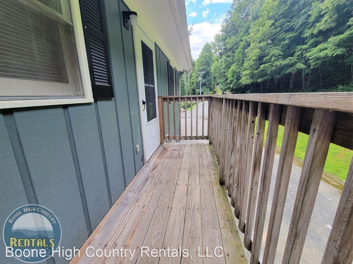 Foto principal - 4 br, 2 bath House - 474 Rainbow Trail Unit A