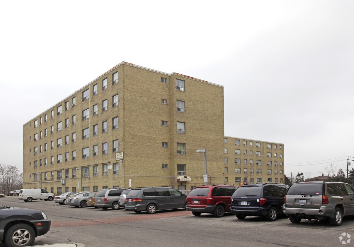 Finch Main Gardens Apartments 2433 Finch Ave W Toronto, ON