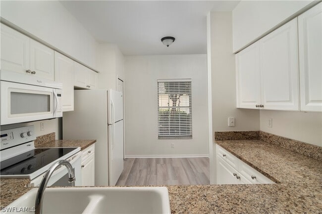 Building Photo - 3245 Cypress Glen Way