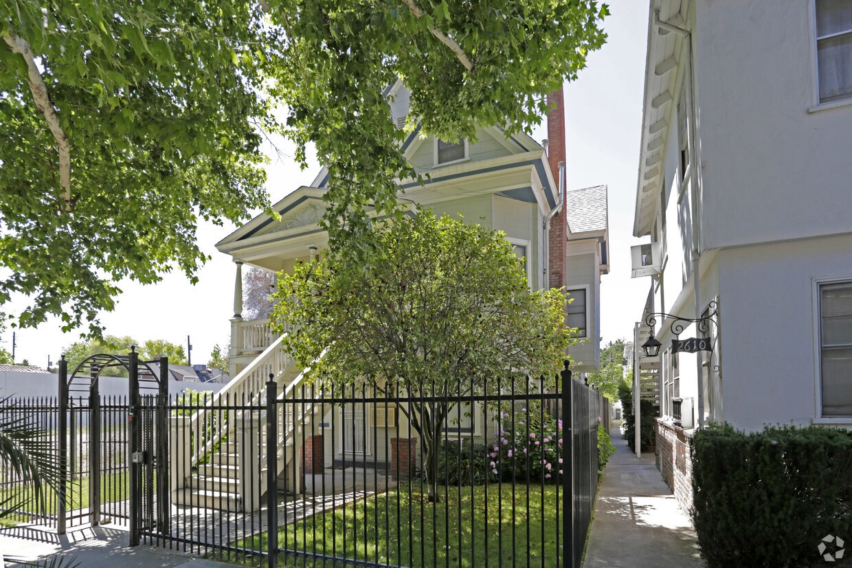 Building Photo - 2616 N St