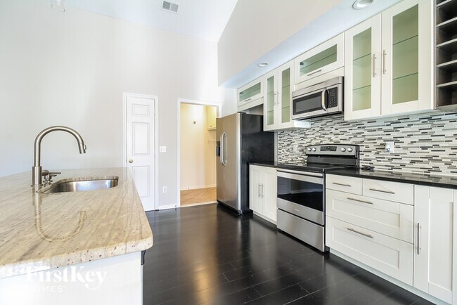 Building Photo - 3904 Melco Ct