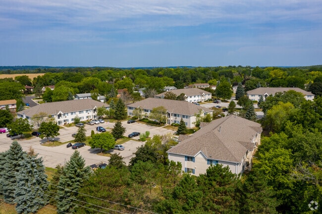 Building Photo - River Park Place