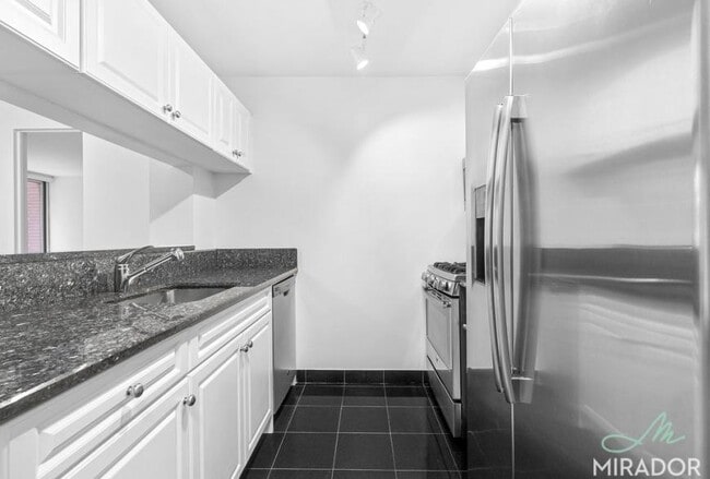 Foto del edificio - 2 bedroom in New York NY 10010