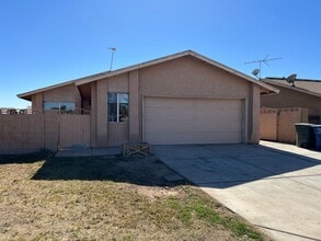 Building Photo - 4603 W 21st Ln
