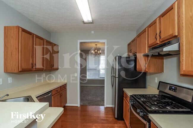 Foto del edificio - 7104 Alderman Ridge