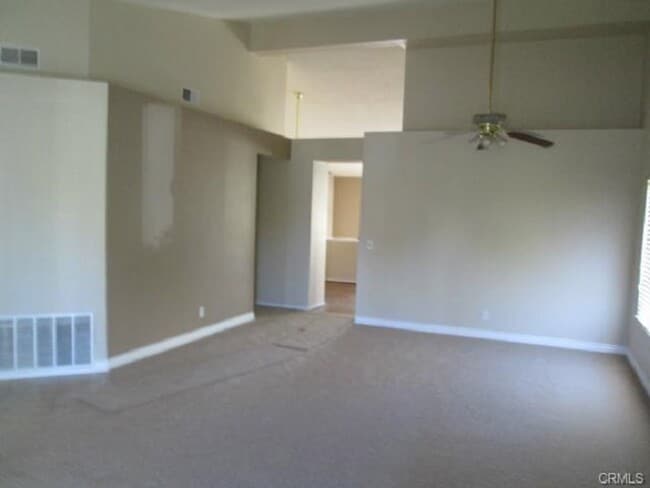 Building Photo - 25065 Wintergreen Ct